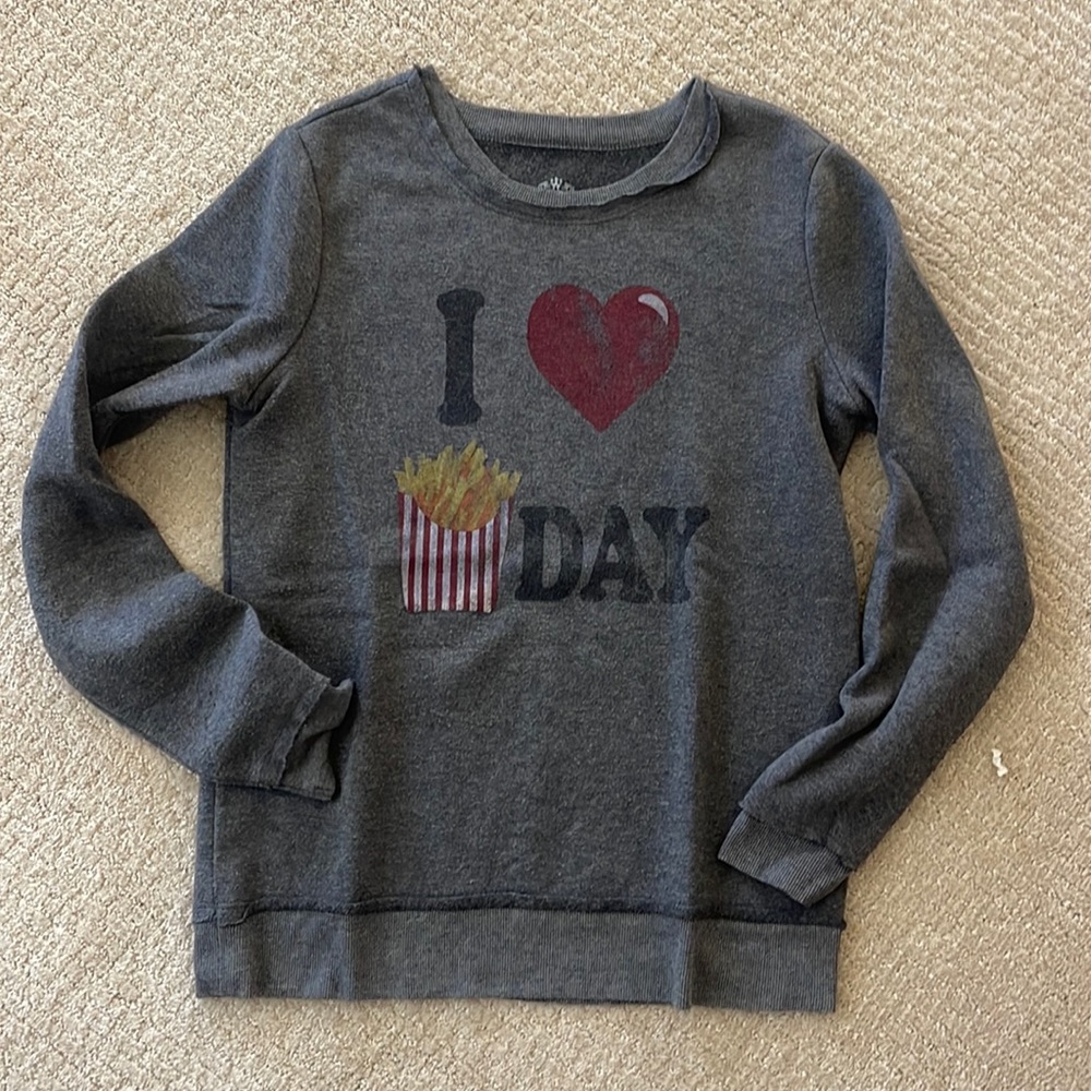 WELL WORN crewneck sweatshirt small like new